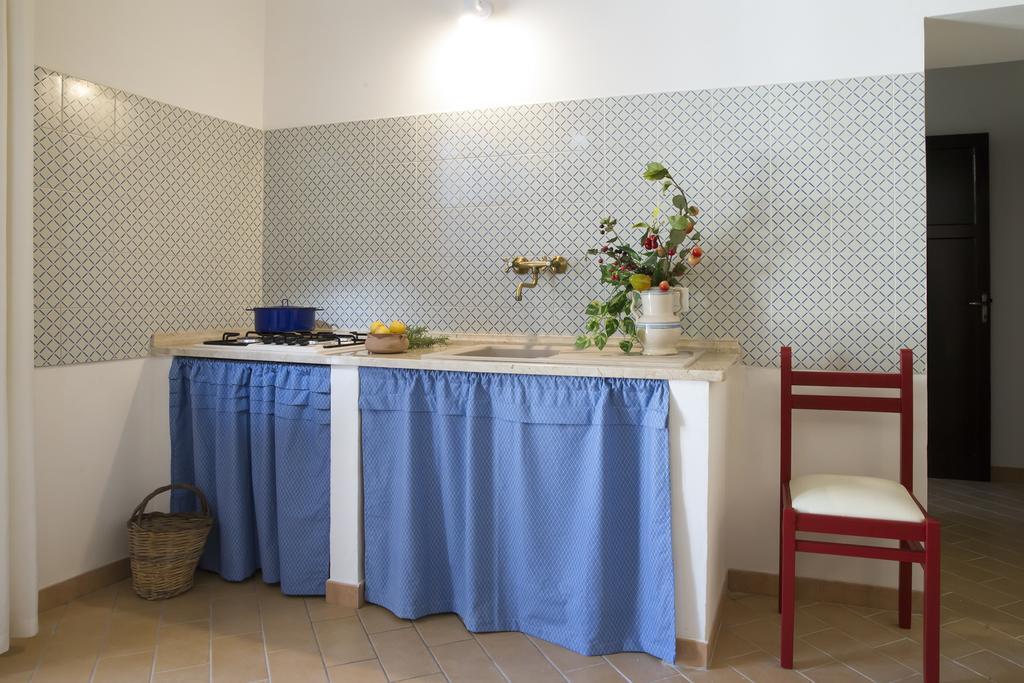 Le Case Dello Zingaro Contrada Sauci Grande Quarto foto
